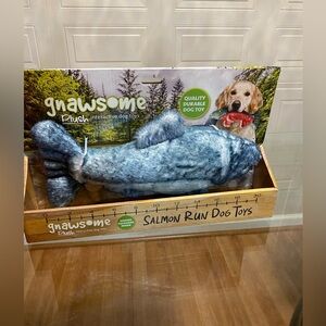 - Brand New gnawsome Fish salmon run Dog Toy With Squeaker